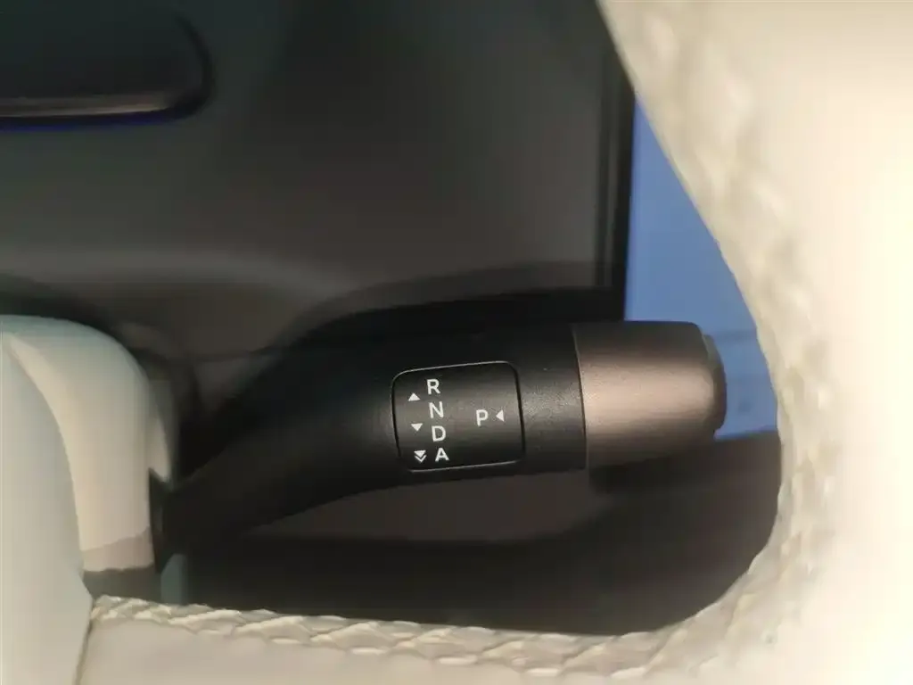 Li Auto i8 2025 из CN, фото 3
