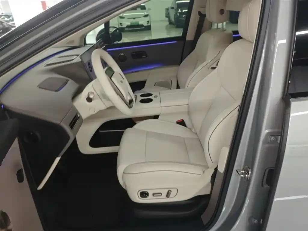 Li Auto i8 2025 из CN, фото 4