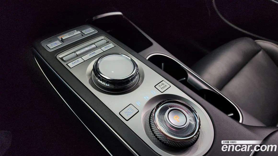 Genesis GV70 — фото 10