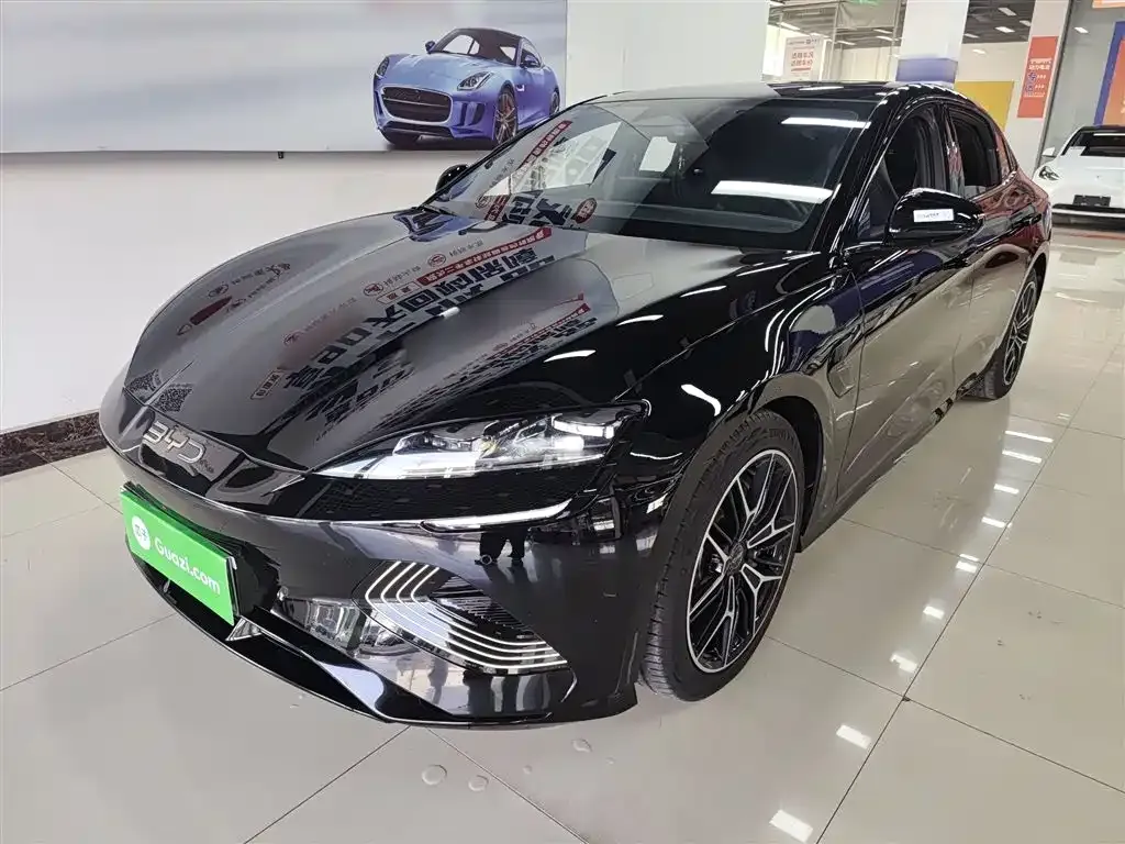 BYD Seal — фото 1