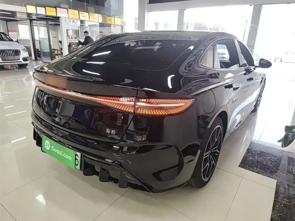 BYD Seal — фото 4