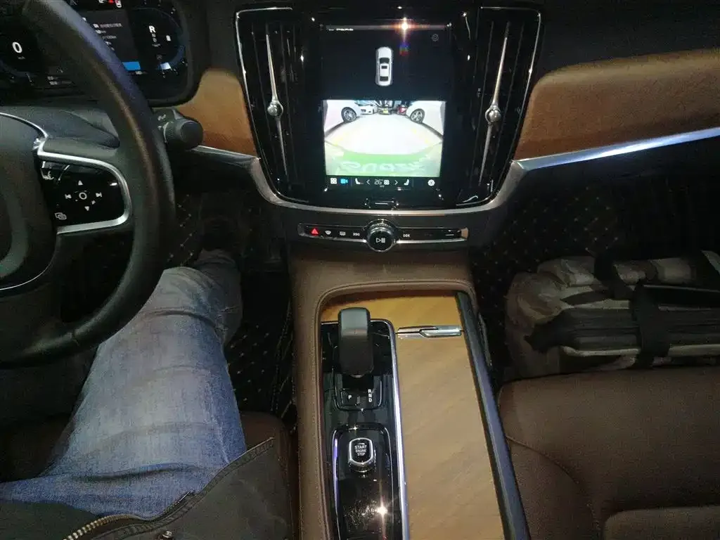 Volvo S90 2024 из CN, фото 8