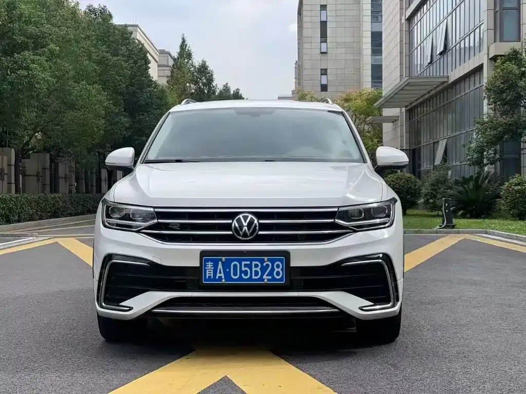 Volkswagen Tiguan L 2023 из CN, фото 1