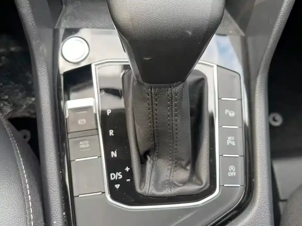 Volkswagen Tiguan L 2023 из CN, фото 6