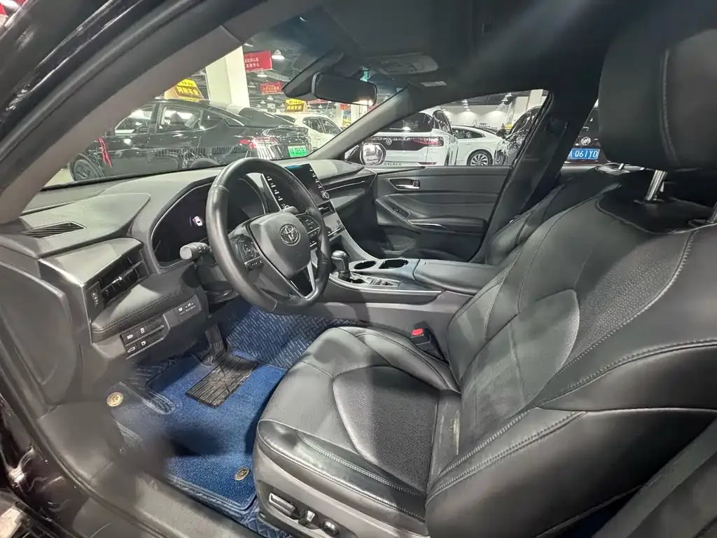 Toyota Avalon 2022 из CN, фото 8