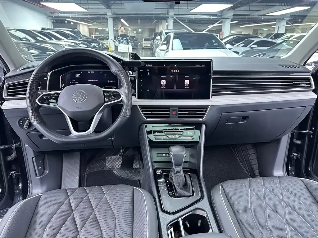 Volkswagen Tiguan L 2022 из CN, фото 7