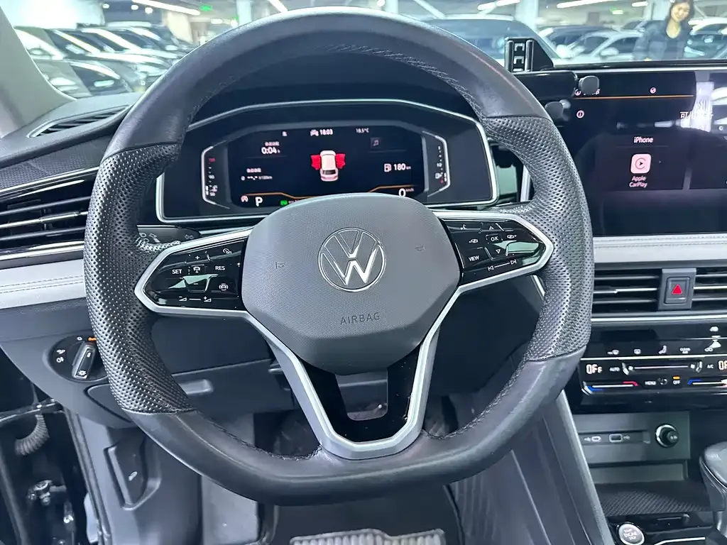Volkswagen Tiguan L 2022 из CN, фото 10