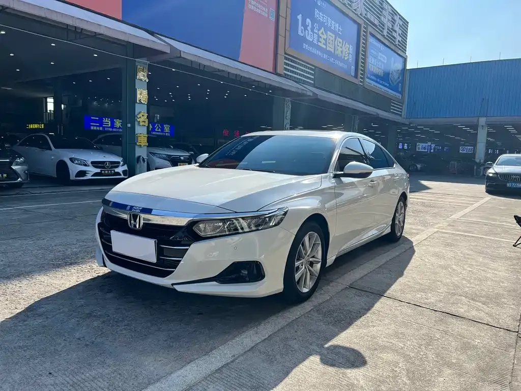 Honda Accord 2023 из CN, фото 1