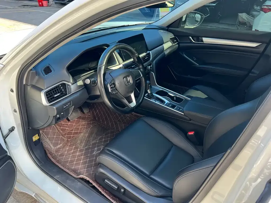 Honda Accord 2023 из CN, фото 3