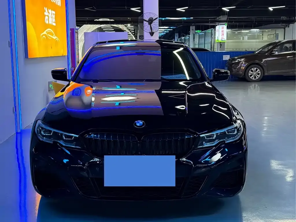 BMW 3 Series 2021 из CN, фото 6