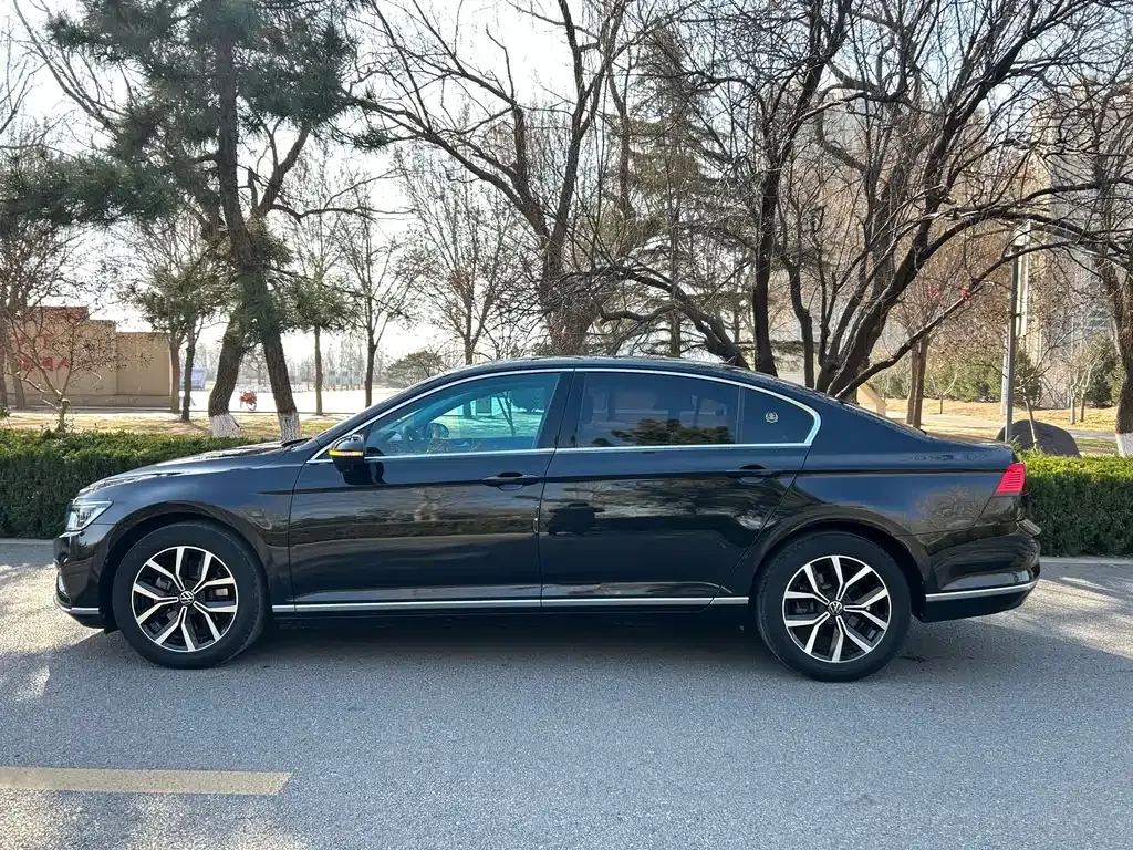 Volkswagen Magotan 2021 из CN, фото 7