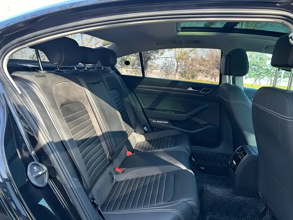 Volkswagen Magotan 2021 из CN, фото 4