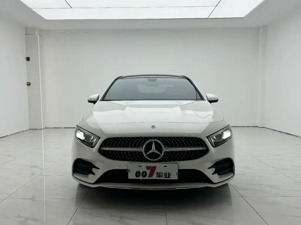 Mercedes-Benz A-Class — фото 2