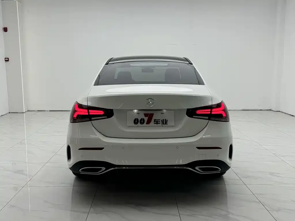 Mercedes-Benz A-Class — фото 8