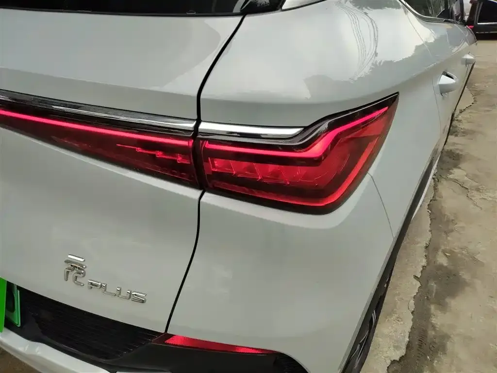 BYD Yuan Plus 2023 из CN, фото 3