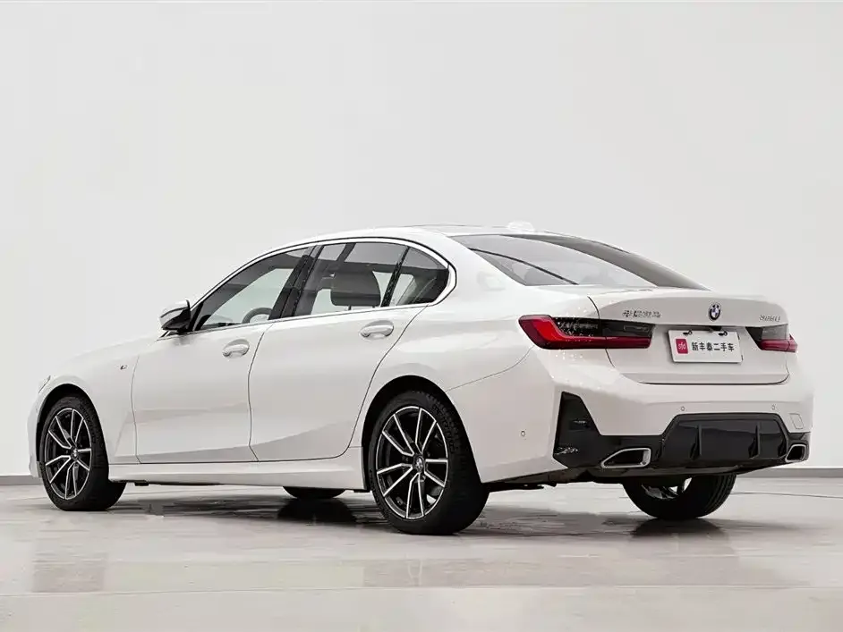 BMW 3 Series 2023 из CN, фото 6