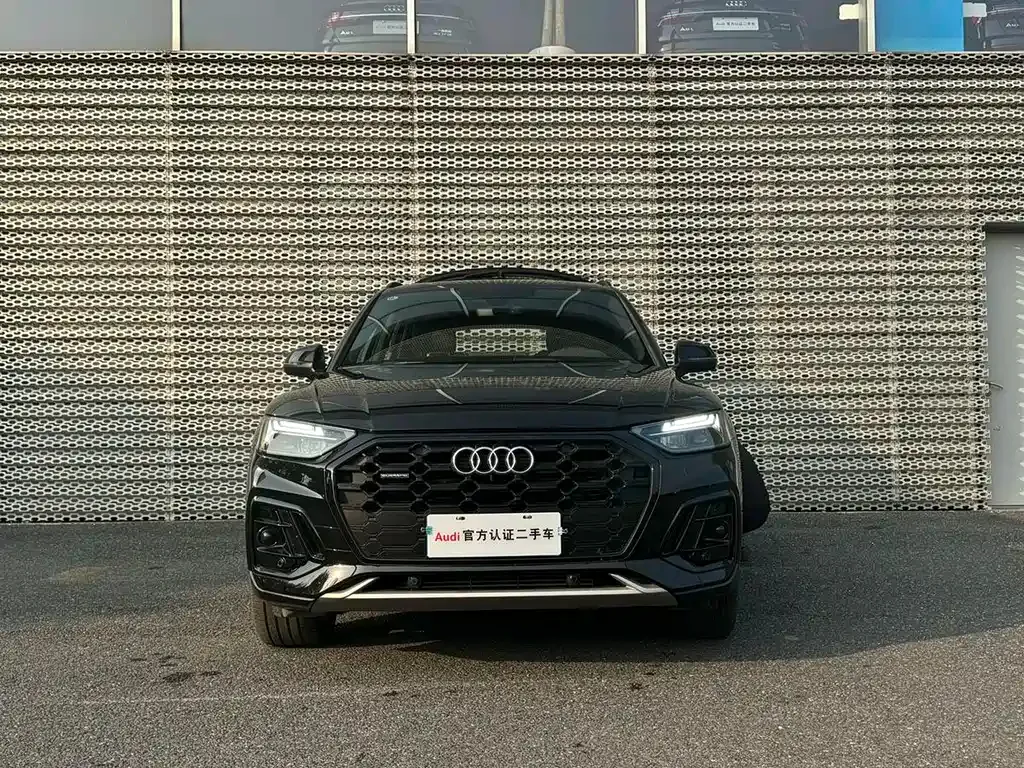 Audi Q5L — фото 2