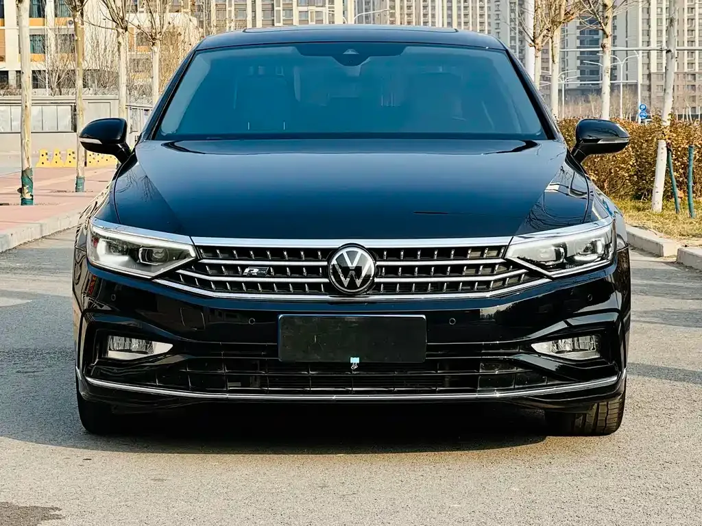 Volkswagen Magotan 2024 из CN, фото 2