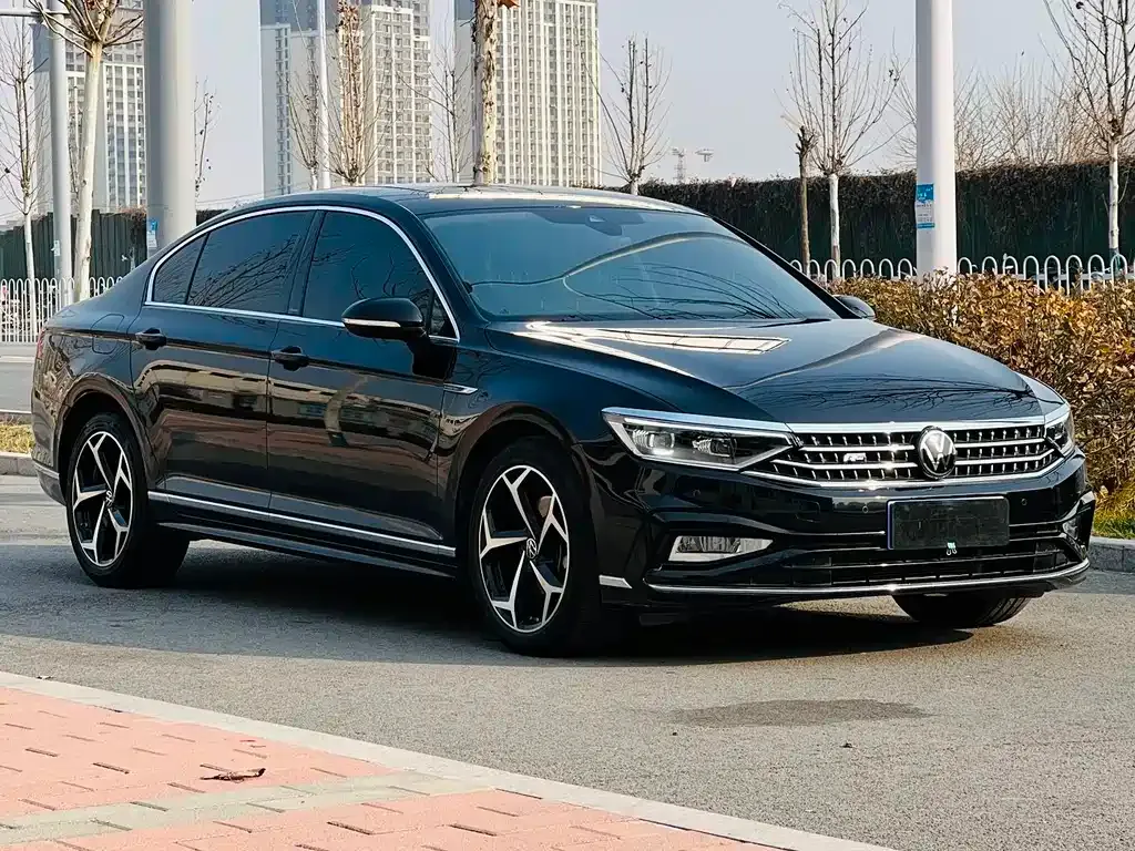 Volkswagen Magotan 2024 из CN, фото 3