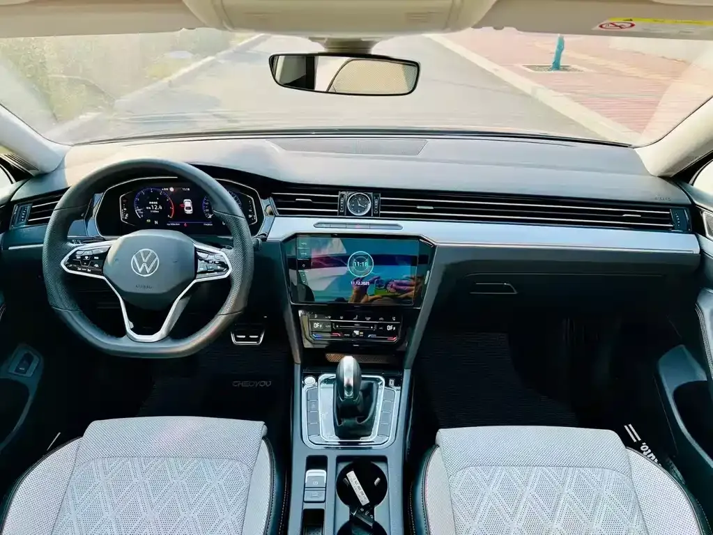 Volkswagen Magotan 2024 из CN, фото 4