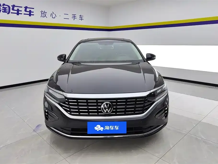 Volkswagen Passat 2023 из CN, фото 2