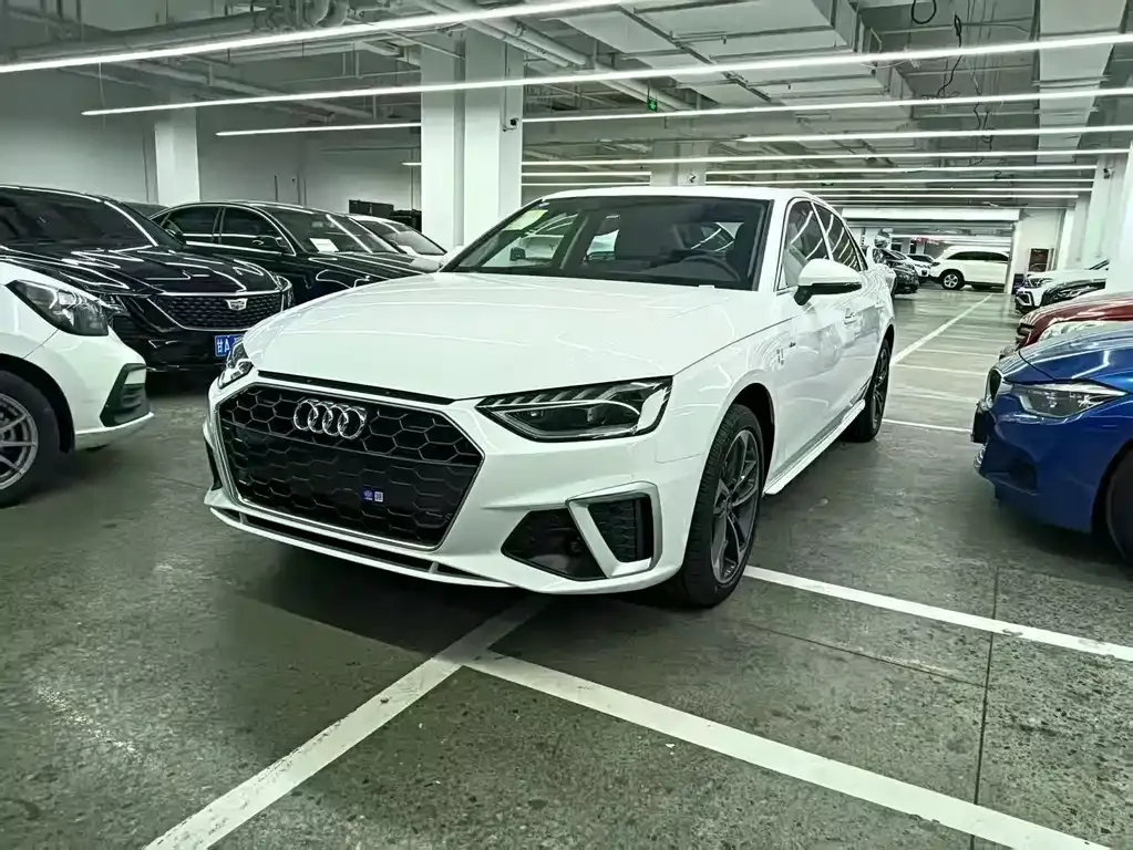 Audi A4L 2025 из CN, фото 1