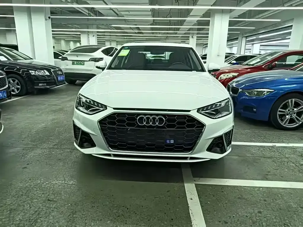 Audi A4L 2025 из CN, фото 9