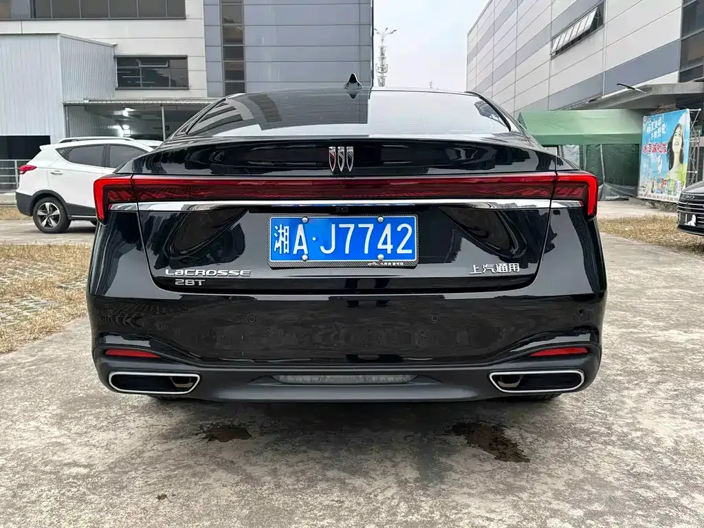 Buick LaCrosse 2025 из CN, фото 9