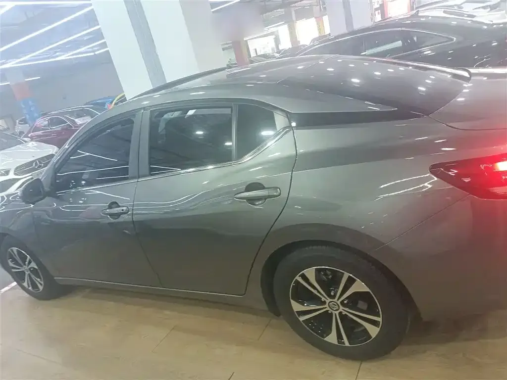 Nissan Sylphy 2022 из CN, фото 4