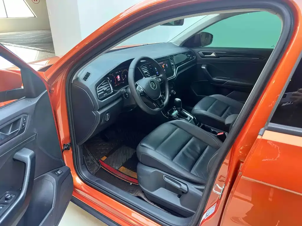 Volkswagen T-Roc 2021 из CN, фото 6