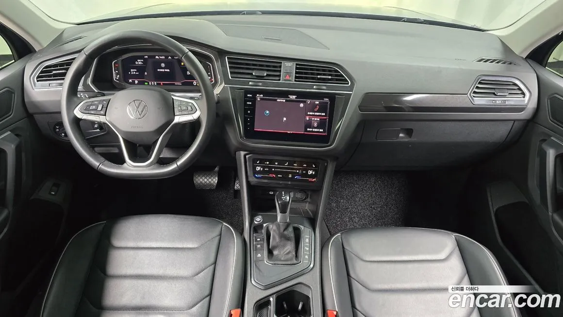 Volkswagen Tiguan — фото 4