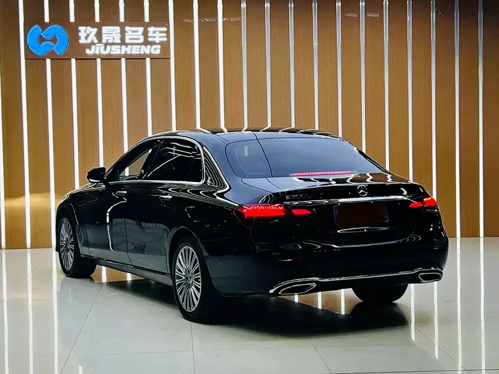 Mercedes-Benz E-Class 2023 из CN, фото 2