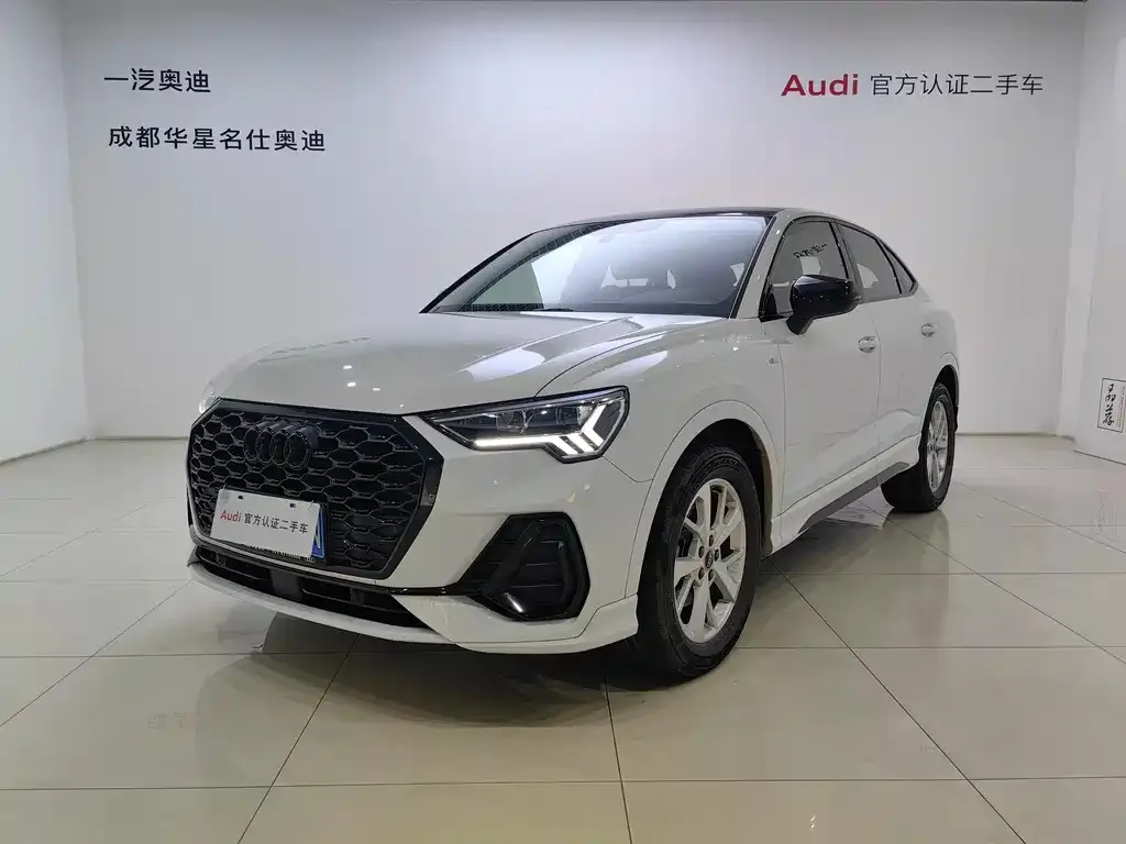 Audi Q3 Sportback 2023 из CN, фото 1