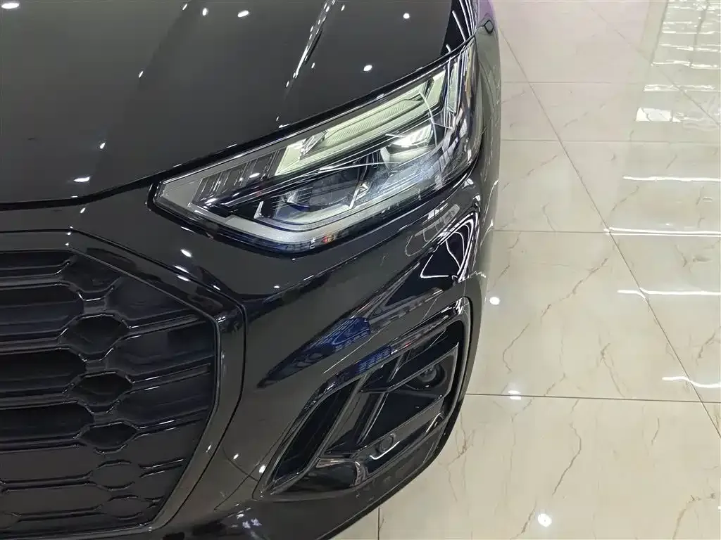 Audi Q5L 2025 из CN, фото 2