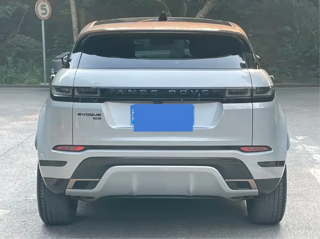 Land Rover Evoque — фото 5