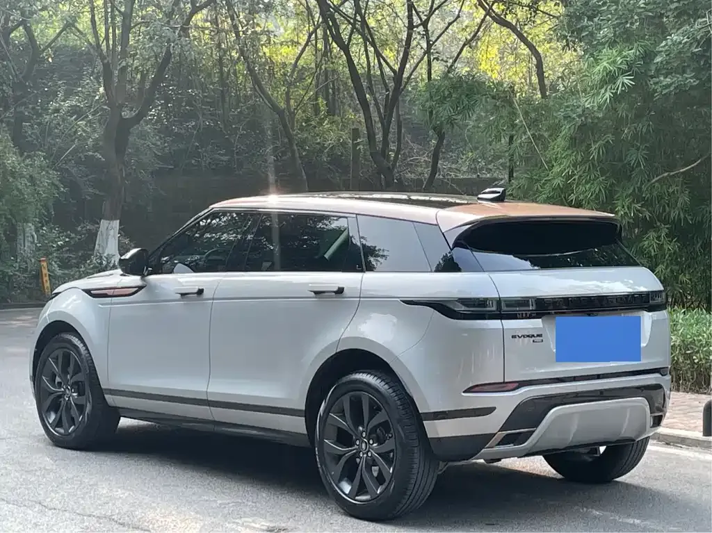 Land Rover Evoque — фото 9