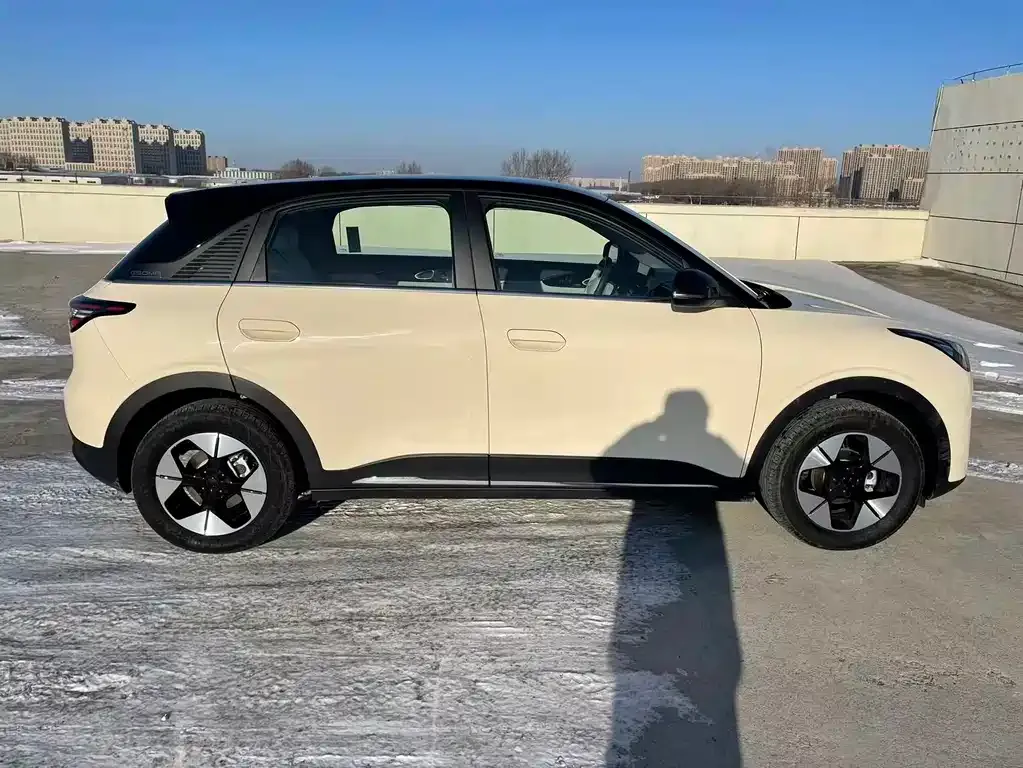 Geely Starburst — фото 7