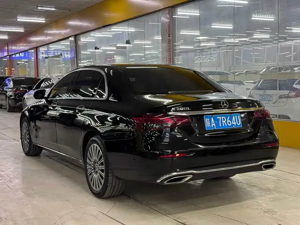 Mercedes-Benz E-Class 2023 из CN, фото 3