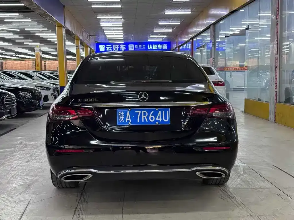 Mercedes-Benz E-Class 2023 из CN, фото 9