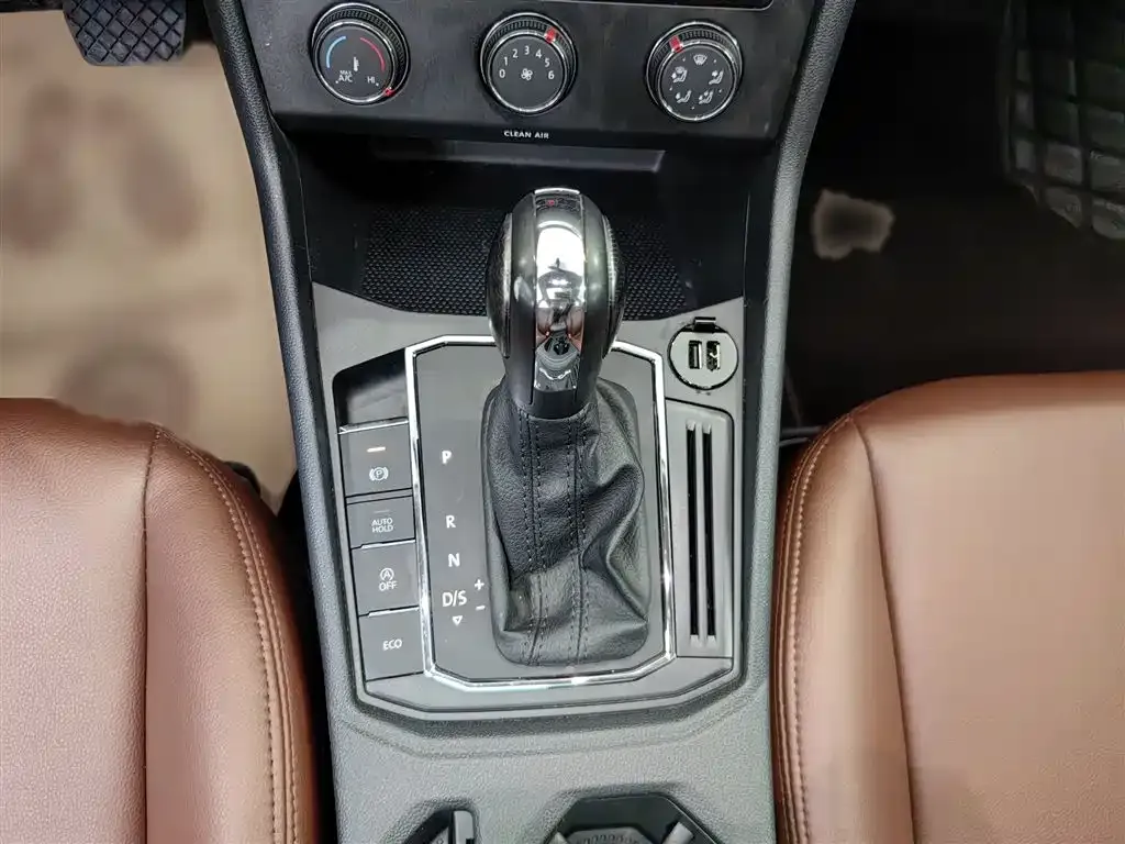 Volkswagen Lavida 2022 из CN, фото 7
