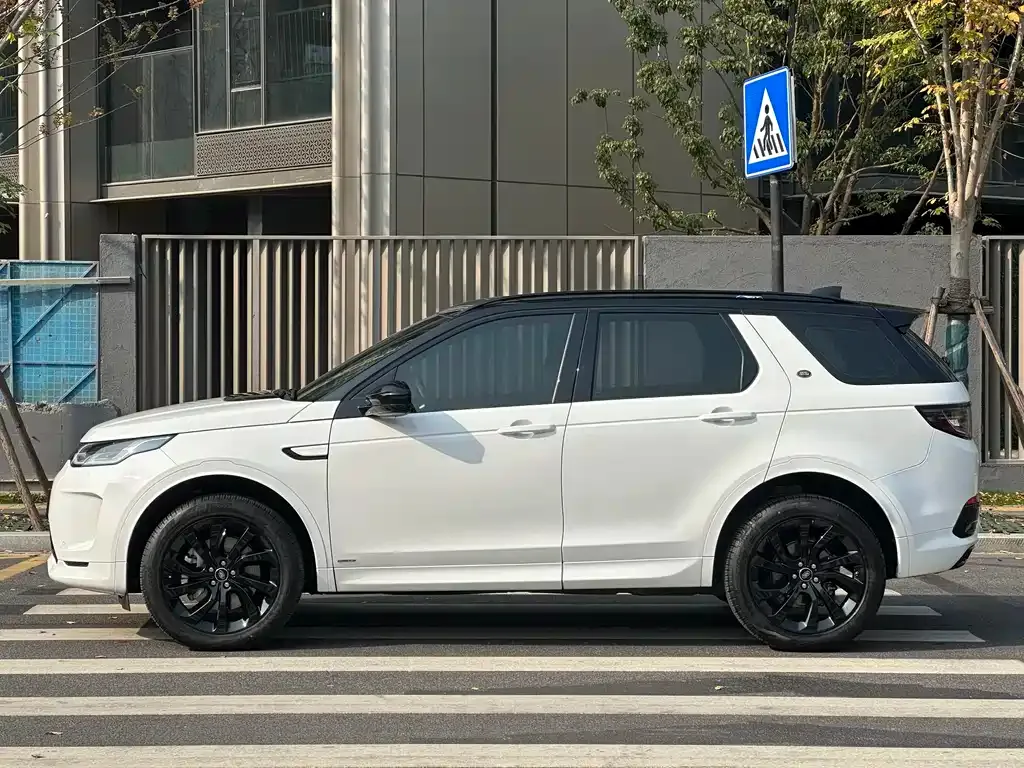 Land Rover Discovery Sport — фото 4