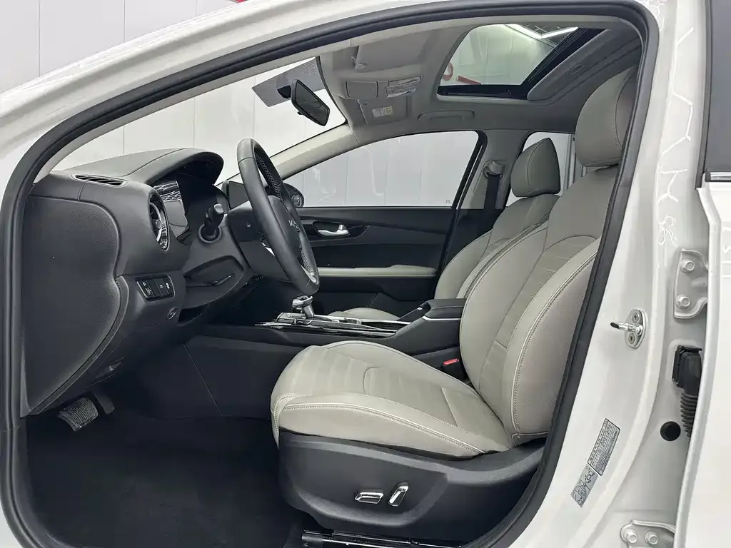 Kia K3 2022 из CN, фото 5