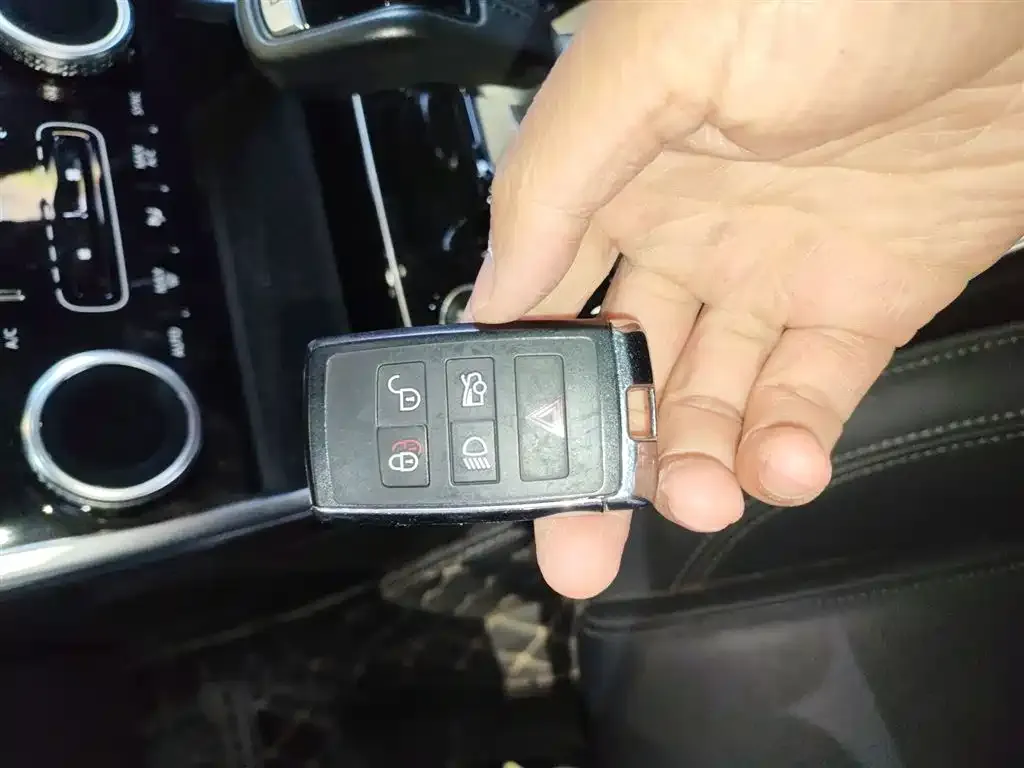 Jaguar XEL 2021 из CN, фото 10