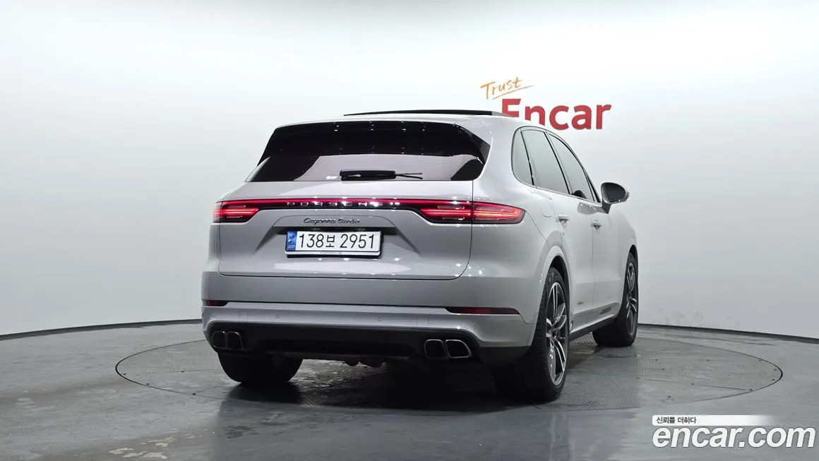 Porsche Cayenne 2022 из KR, фото 4