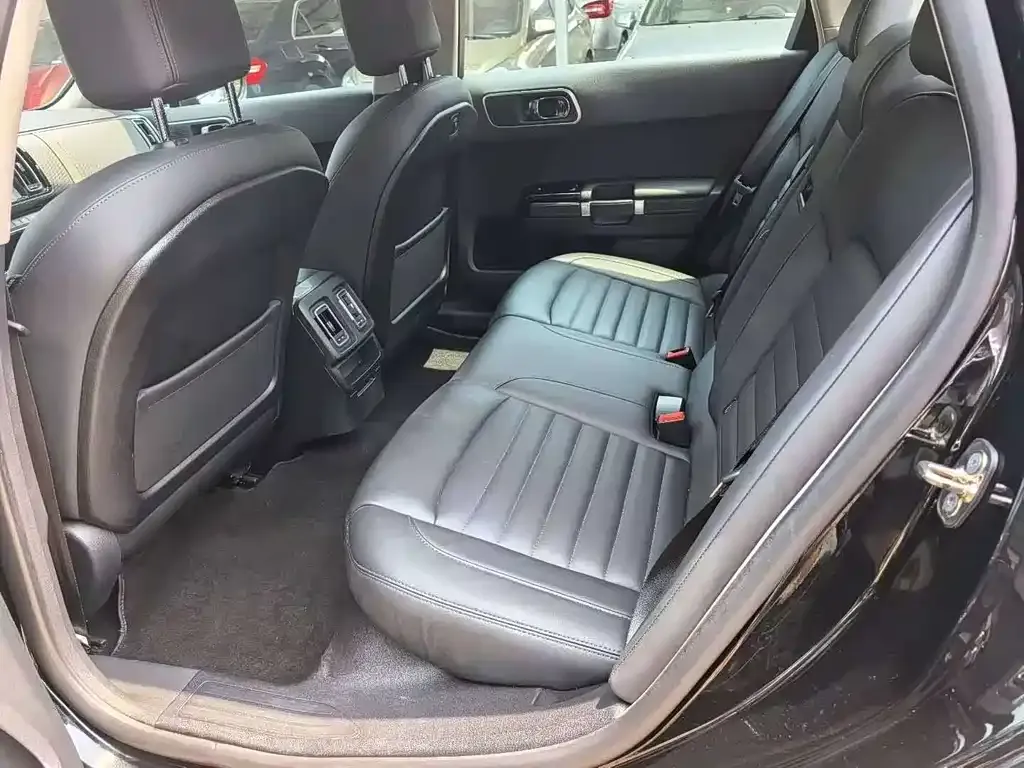 Citroen C6 2022 из CN, фото 7