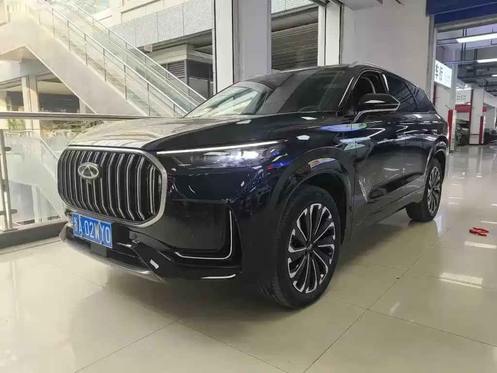 Geely Xingyue L — фото 1