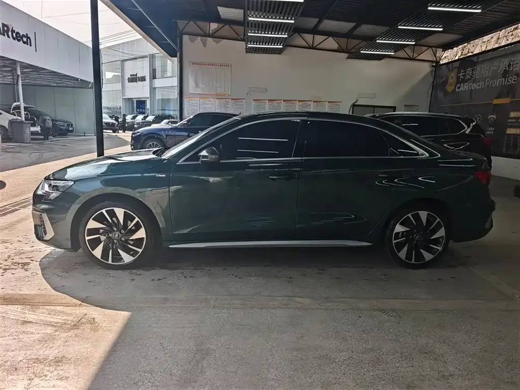 Audi A3 2024 из CN, фото 8