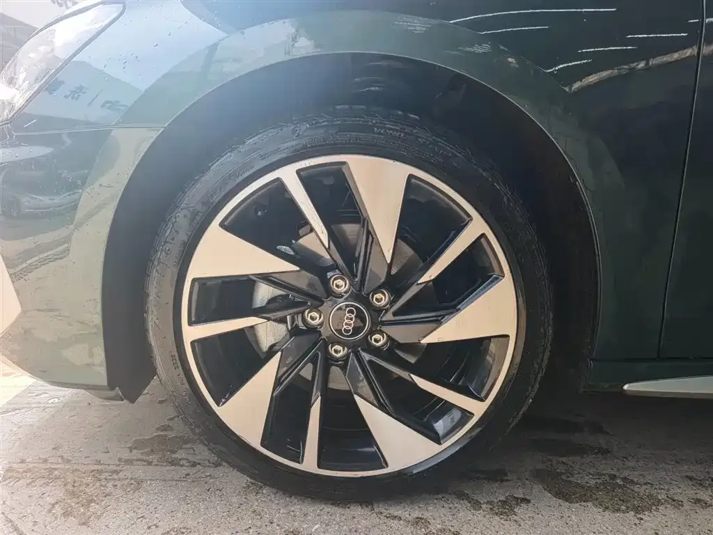 Audi A3 2024 из CN, фото 7