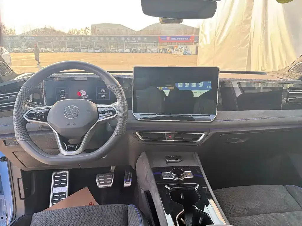Volkswagen Tiguan L 2024 из CN, фото 3