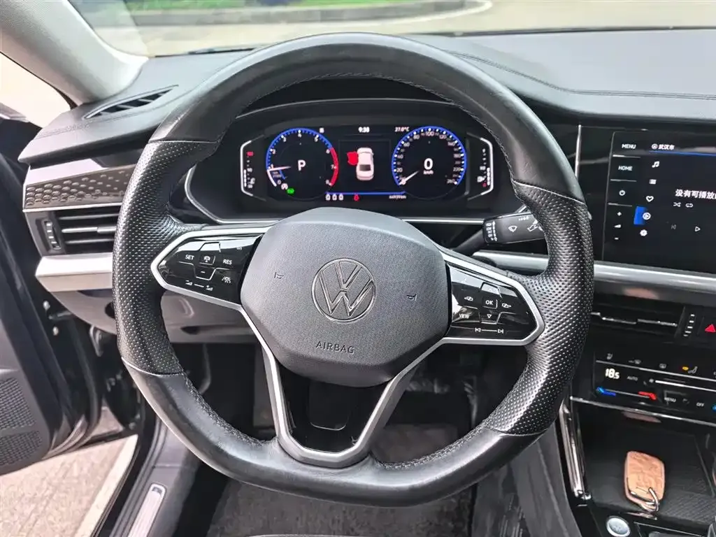 Volkswagen Passat 2022 из CN, фото 2